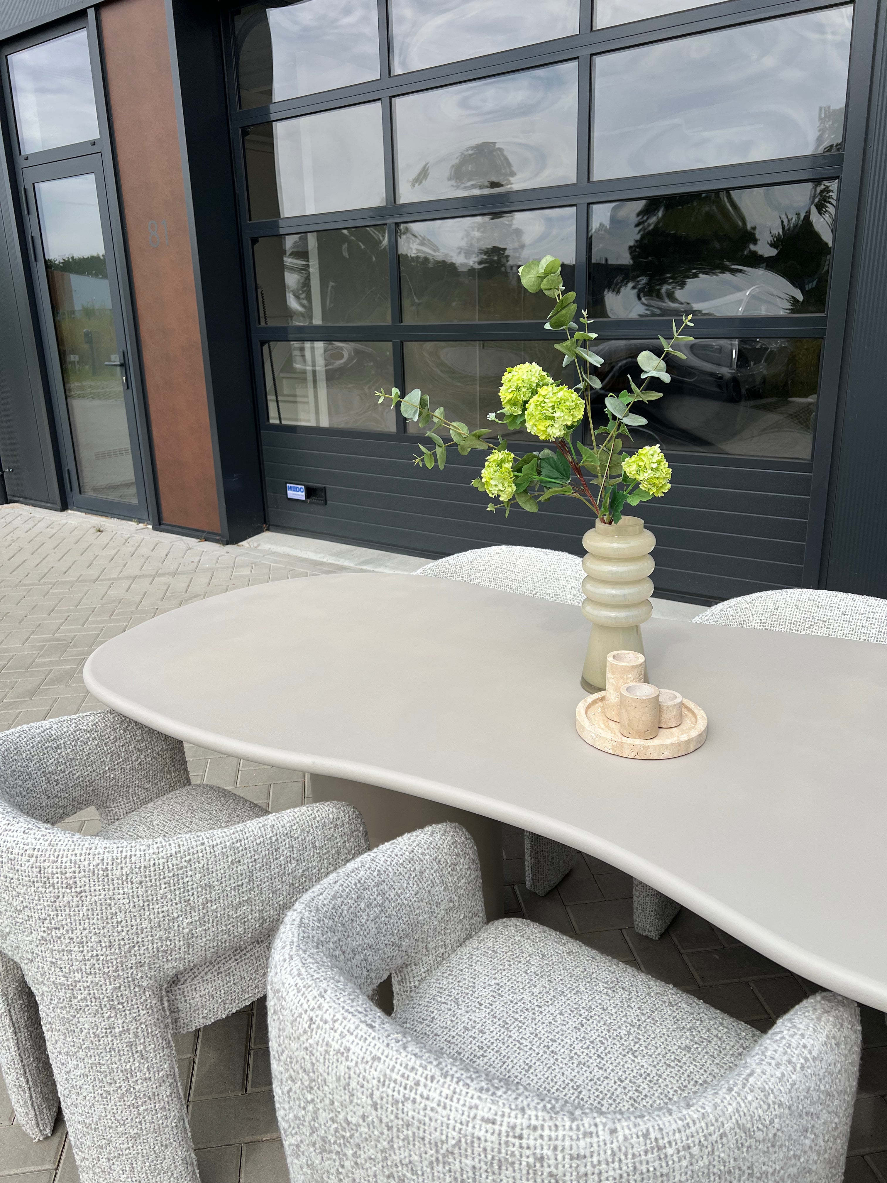 Japandi Eettafel Betonlook,  Beige 200cm